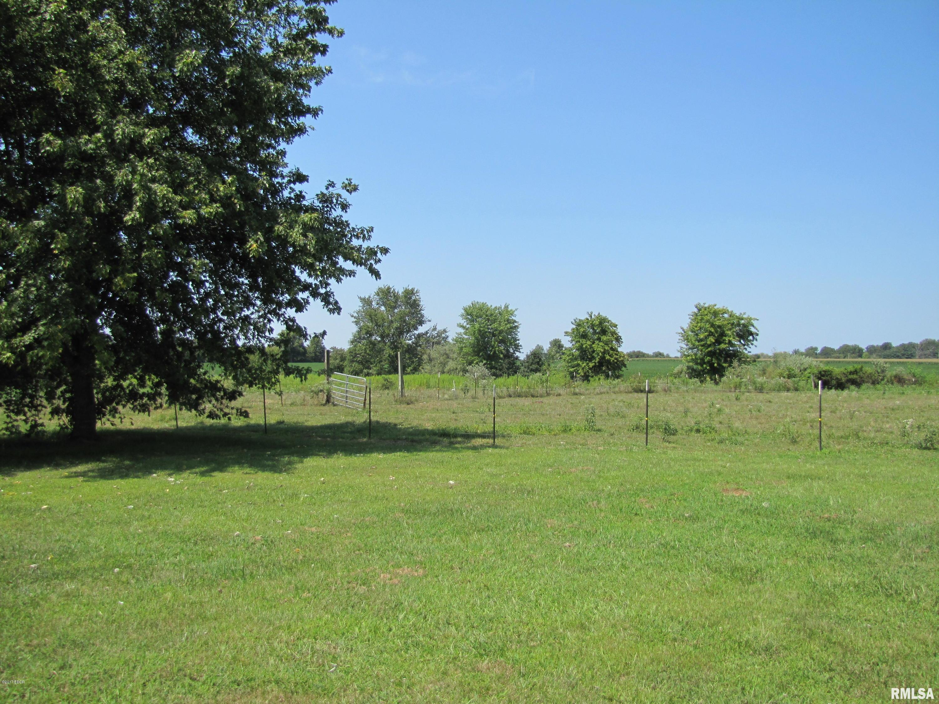 1803 Old Salem Road Kell, IL 62853 - Photo 27 of 50 Gallery Image 27