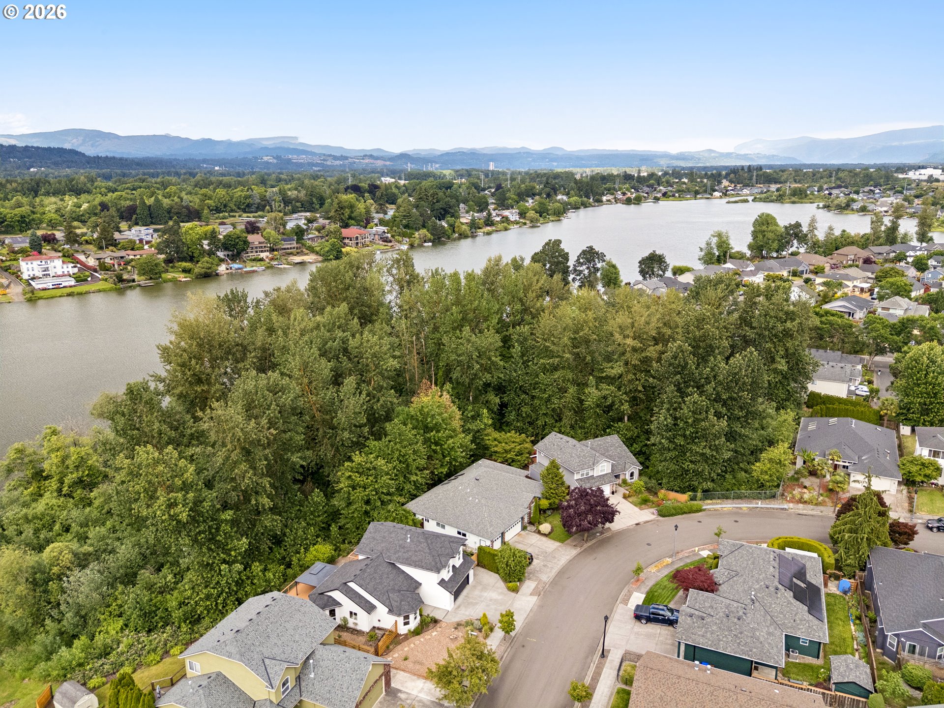 3902 Northeast 203rd Avenue Fairview, OR 97024 - Photo 4 of 48
