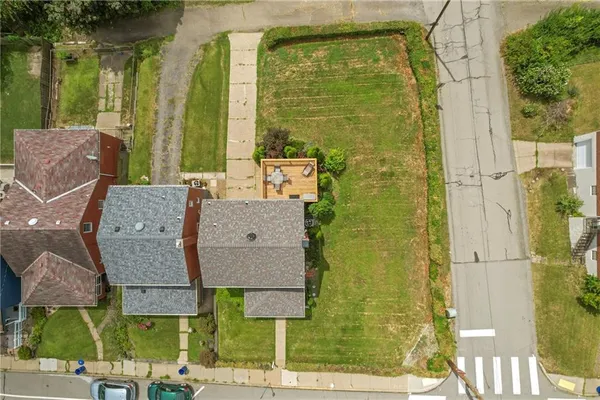 $1,500 | 802 Dunster Street, Pittsburgh, PA 15226