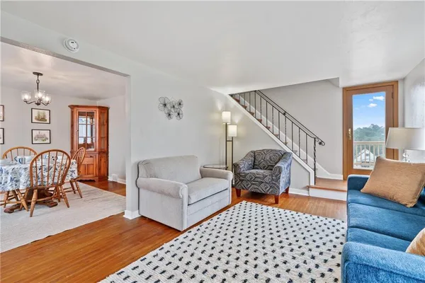 $1,500 | 802 Dunster Street, Pittsburgh, PA 15226