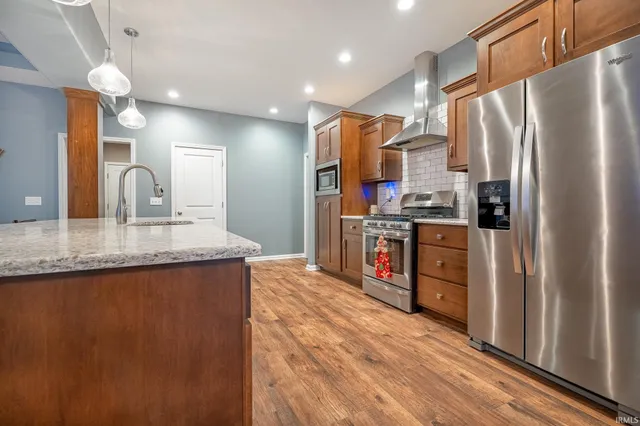 $424,900 | 15315 Harrison Lk Cove, Fort Wayne, IN 46814