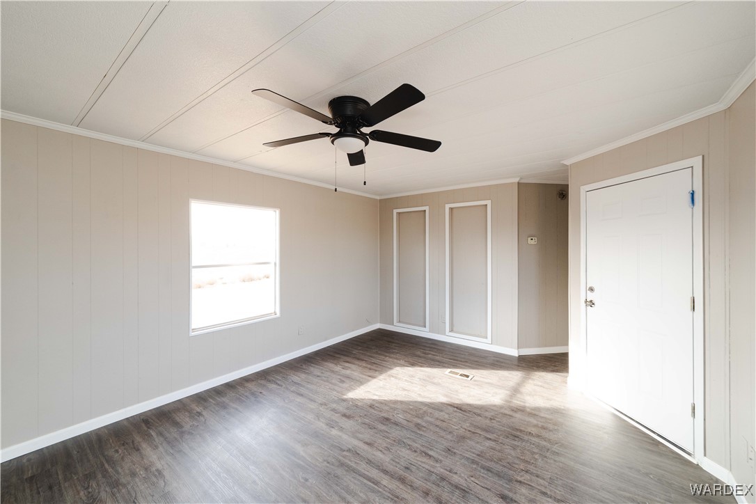 3467 Lochiel Road Golden Valley, AZ 86413 - Photo 18 of 45 Bedroom