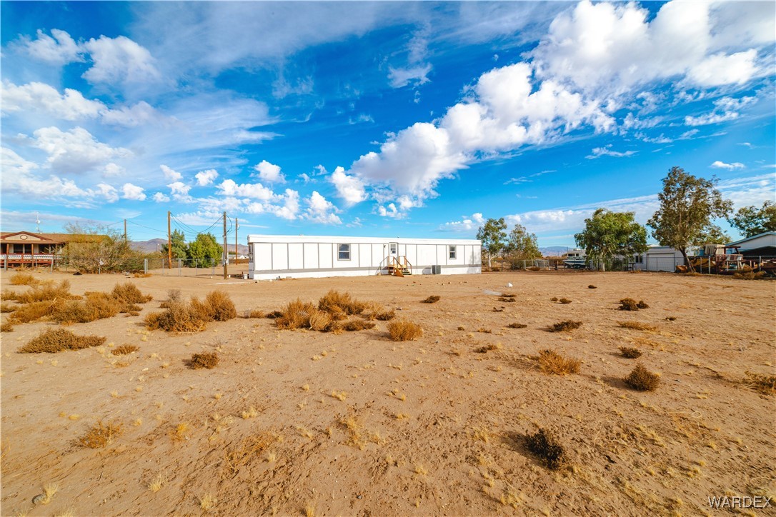 3467 Lochiel Road Golden Valley, AZ 86413 - Photo 42 of 45 Yard