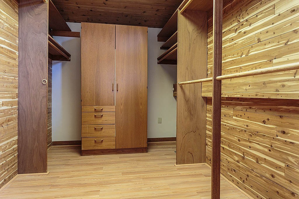 41 Wayside Inn Road Framingham, MA 01701 - Photo 9 of 30