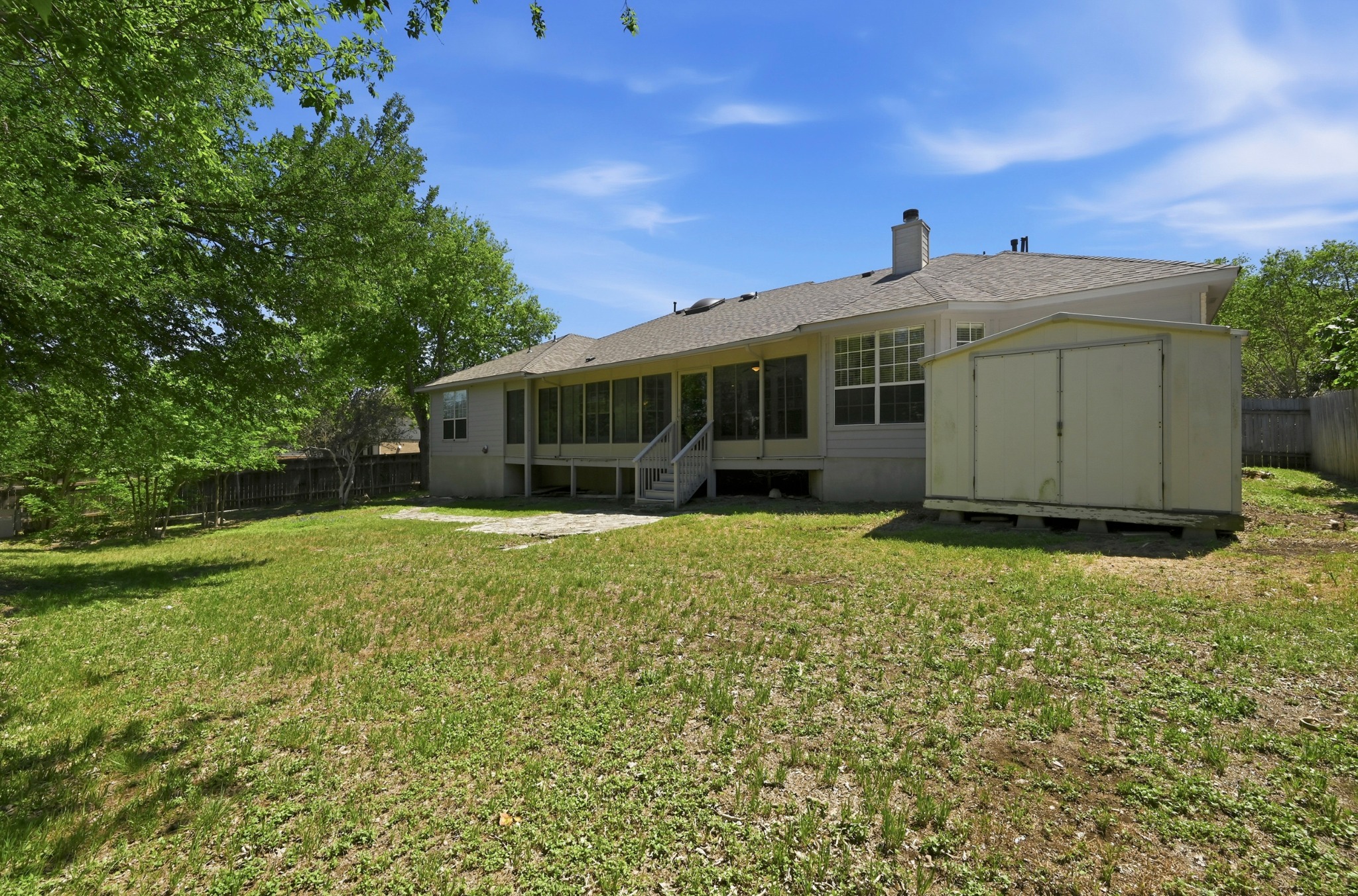 11500 Arbor Downs Road Austin, TX 78748 - Photo 38 of 40 Sunroom view from back yard