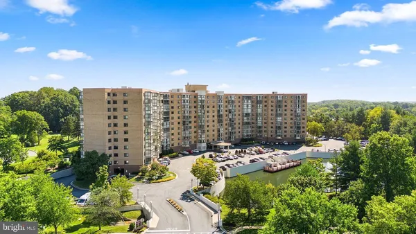$171,000 | 3330 North Leisure World Boulevard, Unit 5415, Silver Spring, MD 20906