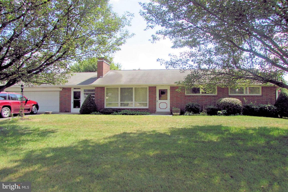 826 Weavertown Road Lebanon, PA 17046 - Photo 1 of 31 Gallery Image 1