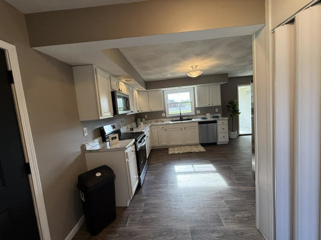 1102 Bailey Lane Benton, IL 62812 - Photo 12 of 54 Gallery Image 12