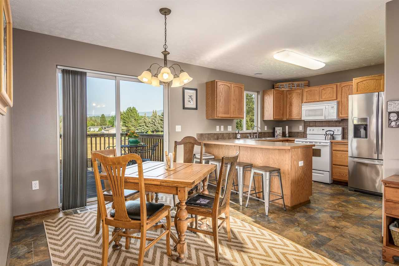 3101 South Rees Lane Spokane Valley, WA 99037 - Photo 3 of 20