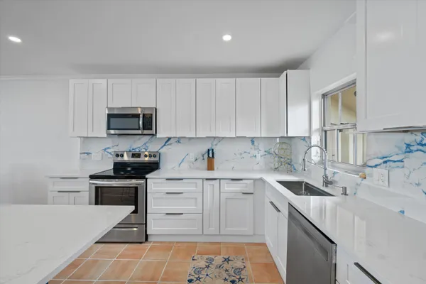$4,900 | 3475 South Ocean Boulevard, Unit 7150, Palm Beach, FL 33480