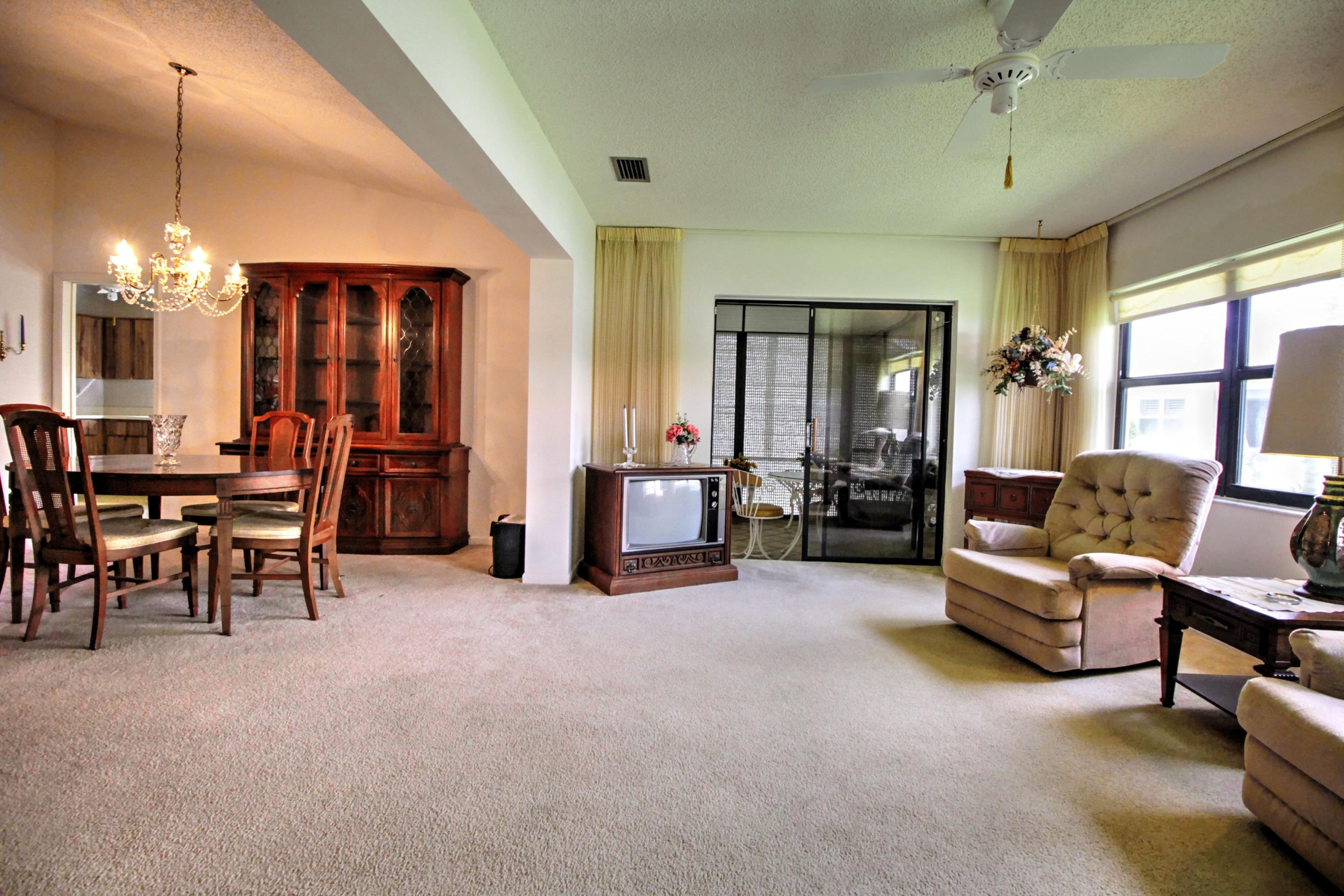 7757 Cloverfield Circle Boca Raton, FL 33433 - Photo 8 of 27 DINNING ROOM PATIO