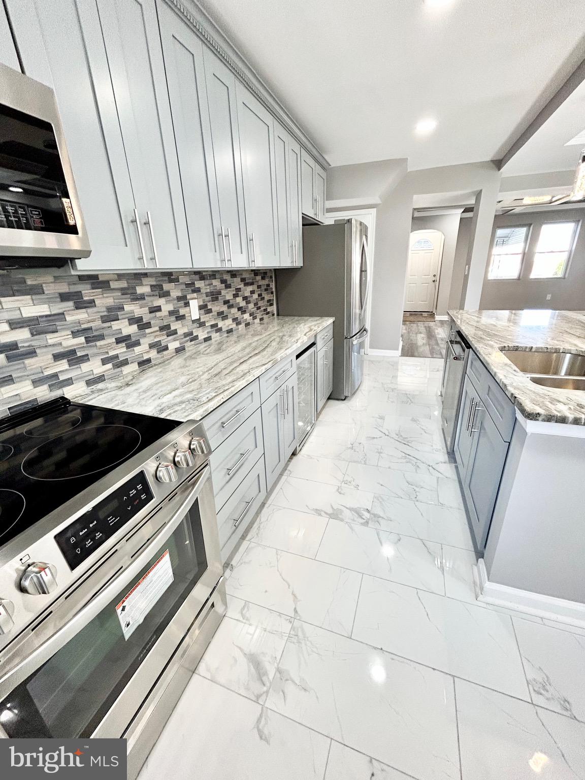 1545 Northwick Road Baltimore, MD 21218 - Photo 10 of 27