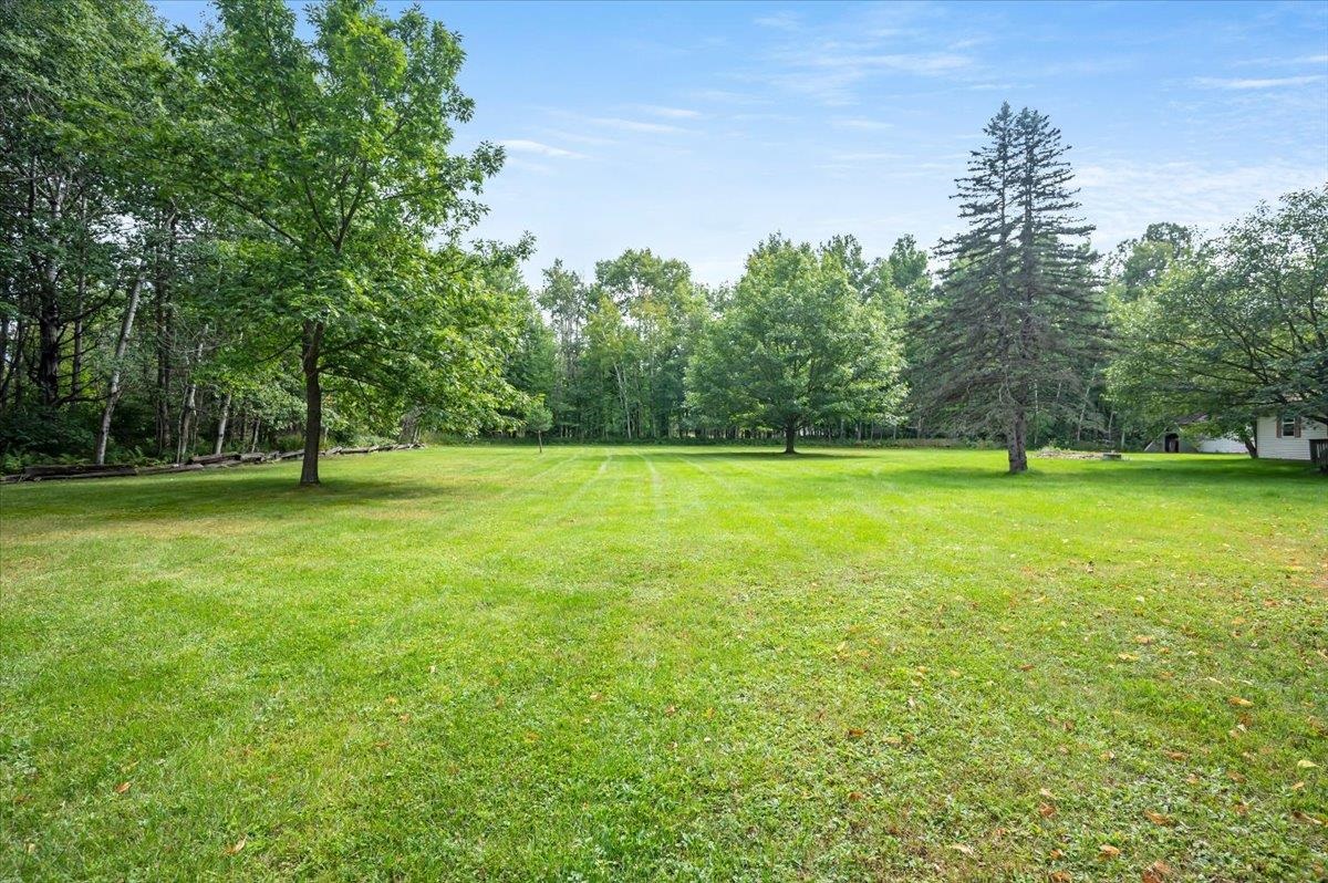 7654 County Rd V South Range, WI 54874 - Photo 33 of 41