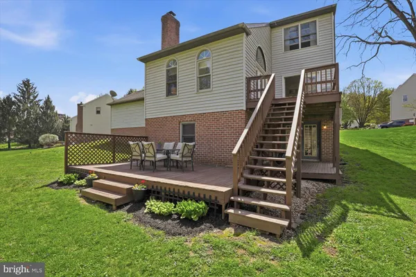 $550,000 | 413 Glenbrook Court, Lancaster, PA 17603