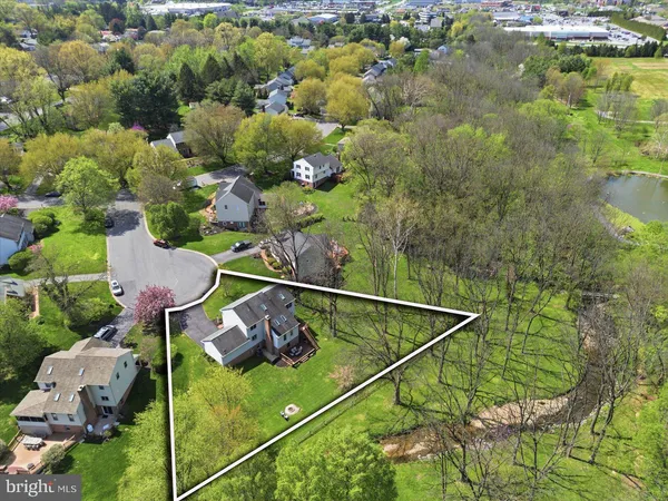 $550,000 | 413 Glenbrook Court, Lancaster, PA 17603