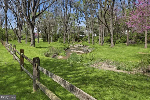 $550,000 | 413 Glenbrook Court, Lancaster, PA 17603