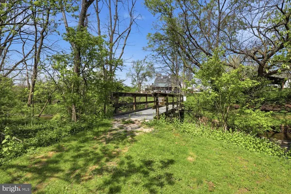 $550,000 | 413 Glenbrook Court, Lancaster, PA 17603