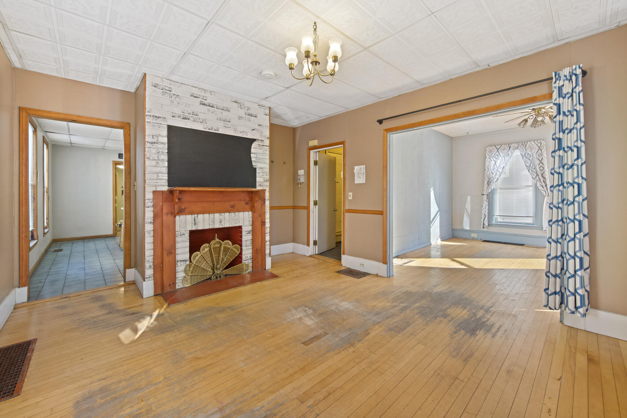 113 Lincoln Street Bangor, ME 04401 - Photo 16 of 77 DSC_3145