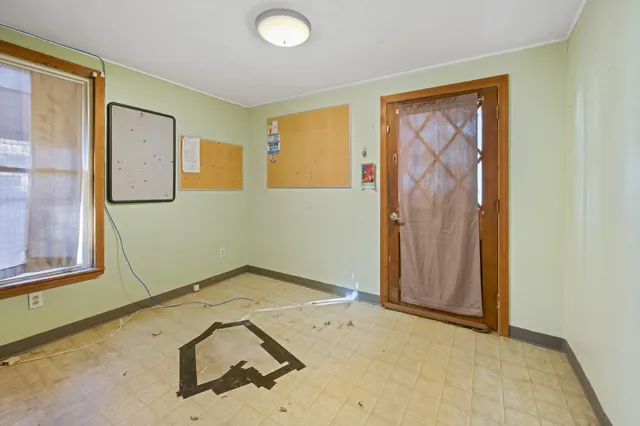 $269,000 | 113 Lincoln Street, Bangor, ME 04401