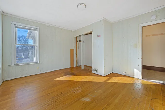 $269,000 | 113 Lincoln Street, Bangor, ME 04401