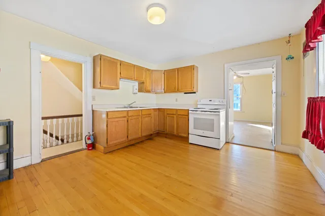 $269,000 | 113 Lincoln Street, Bangor, ME 04401