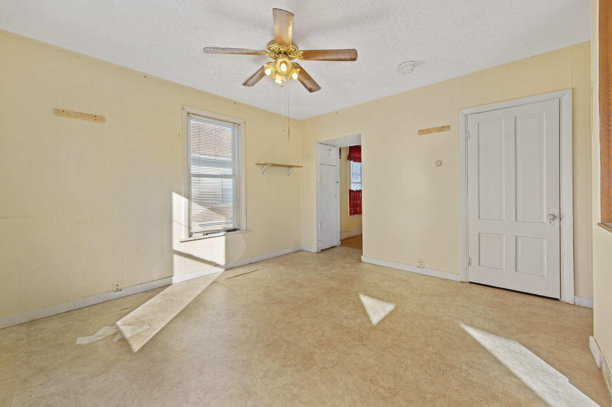 113 Lincoln Street Bangor, ME 04401 - Photo 55 of 77 DSC_3354