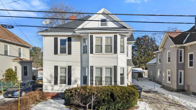 $269,000 | 113 Lincoln Street, Bangor, ME 04401
