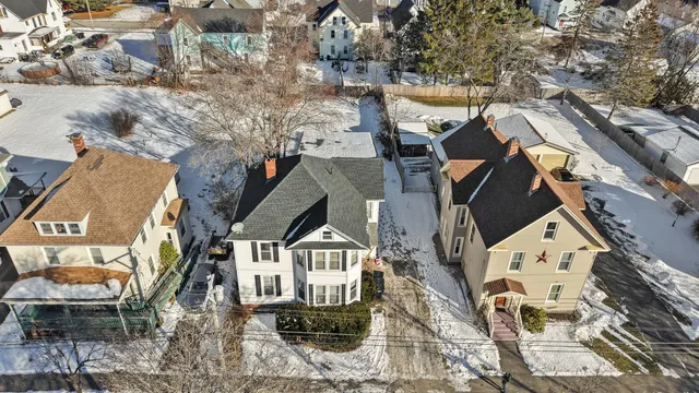 $269,000 | 113 Lincoln Street, Bangor, ME 04401