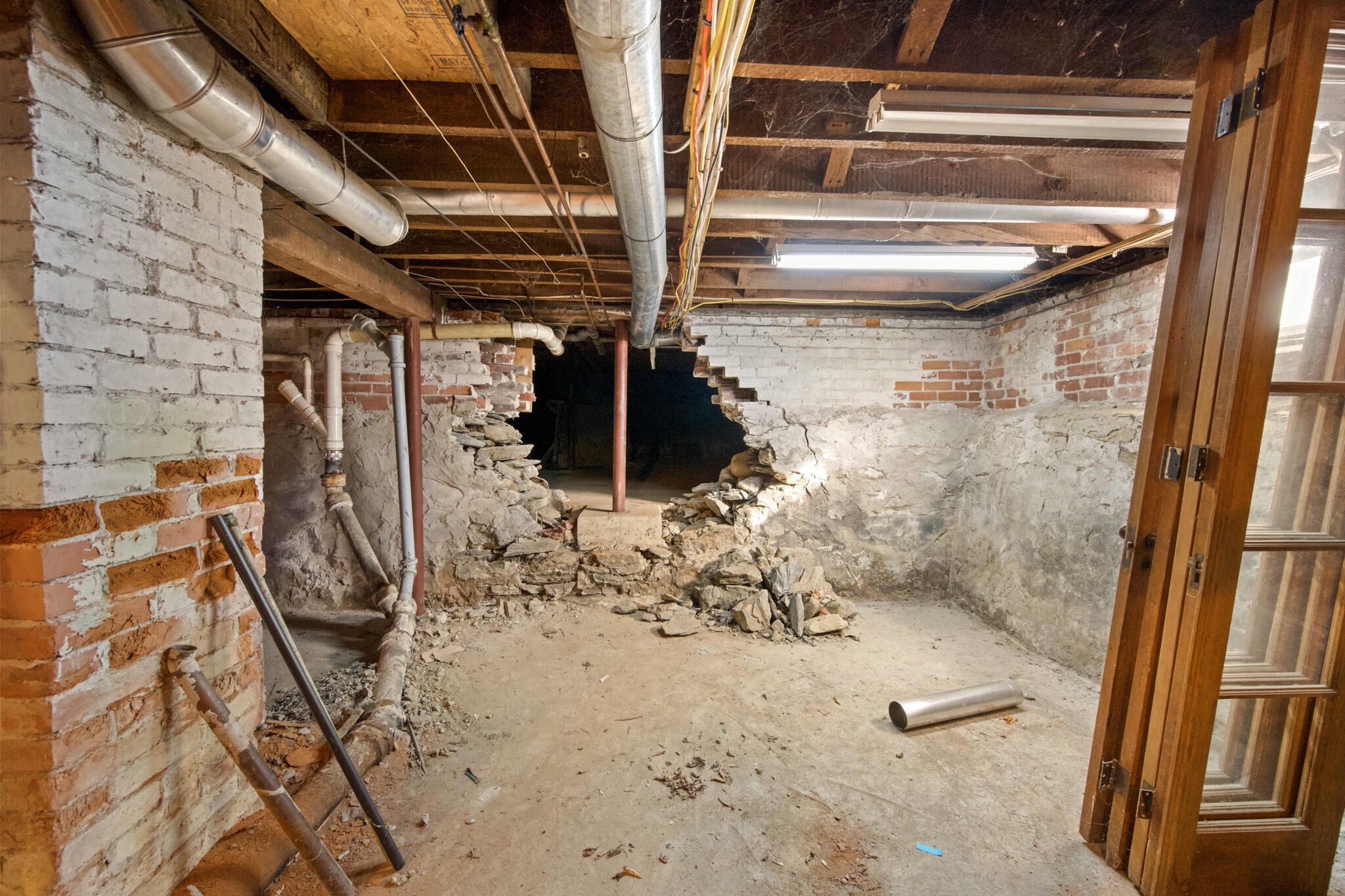 113 Lincoln Street Bangor, ME 04401 - Photo 68 of 77 DSC_3395