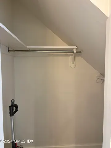 $3,200 | 1465 East Putnam Avenue, Unit 306, Riverside, CT 06878