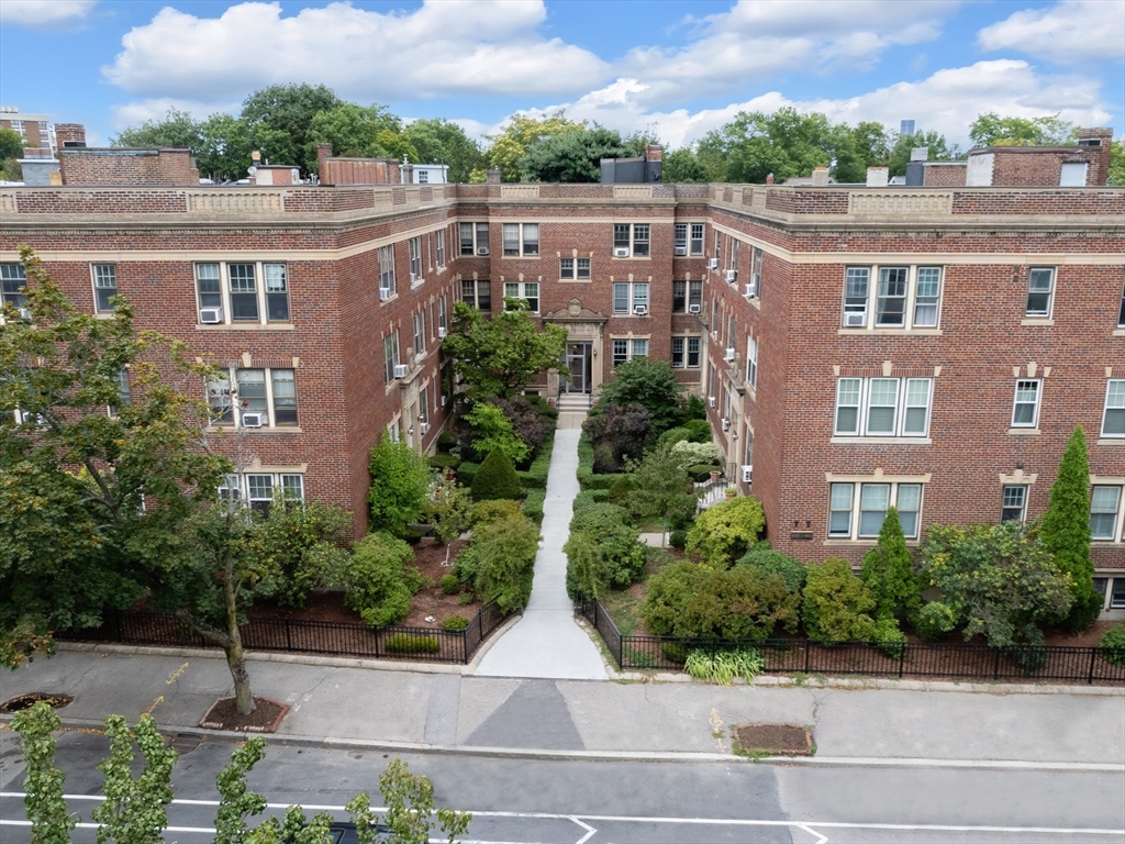 455 Washington Street, Unit 2 Brookline, MA 02446 - Photo 21 of 25