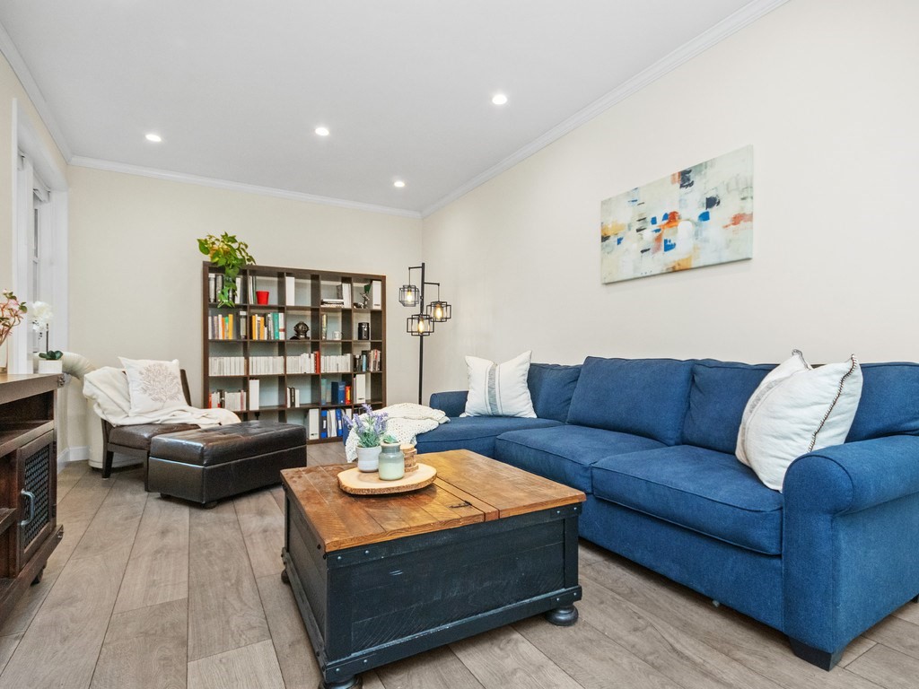 455 Washington Street, Unit 2 Brookline, MA 02446 - Photo 5 of 25