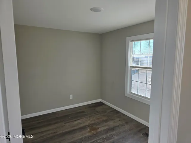 $2,000 | 469 South Green Street, Unit 26, Tuckerton, NJ 08087