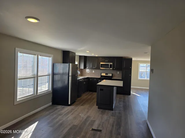 $2,000 | 469 South Green Street, Unit 26, Tuckerton, NJ 08087