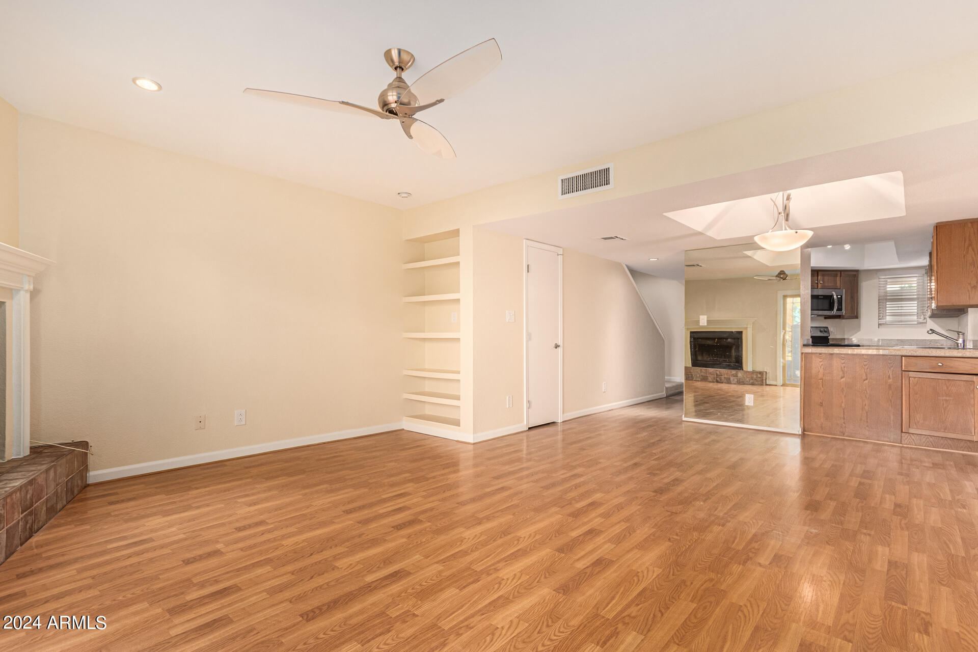 7755 East Thomas Road, Unit 7 Scottsdale, AZ 85251 - Photo 12 of 21 Open View To Kitchen