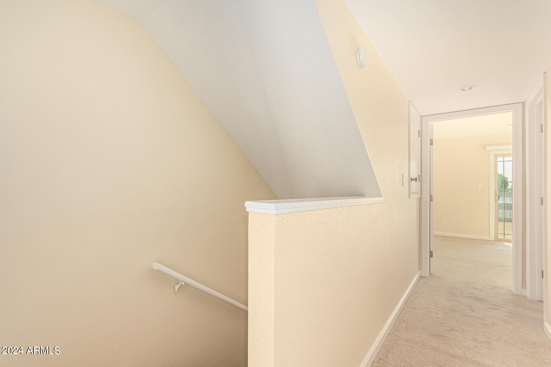 7755 East Thomas Road, Unit 7 Scottsdale, AZ 85251 - Photo 13 of 21 Light Bright & Open