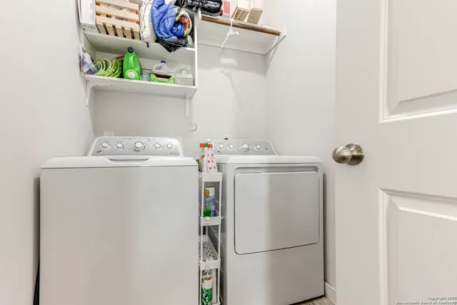 $2,095 | 5230 Nature Path, Marion, TX 78124