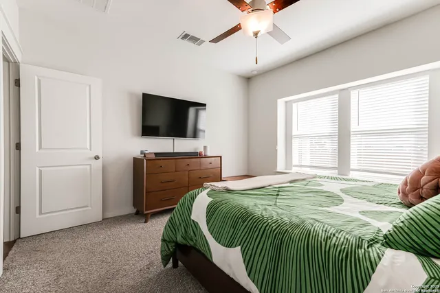 $2,095 | 5230 Nature Path, Marion, TX 78124