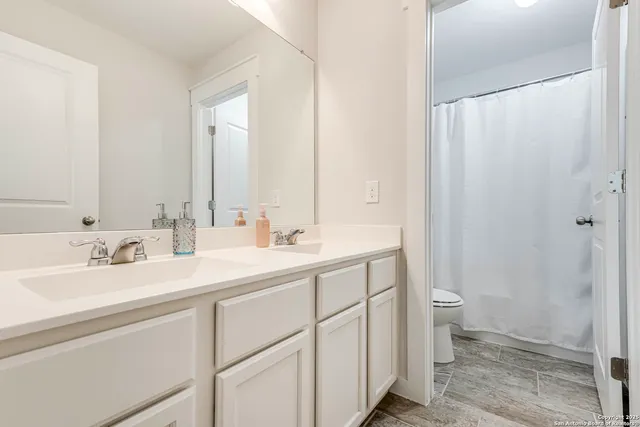 $2,095 | 5230 Nature Path, Marion, TX 78124