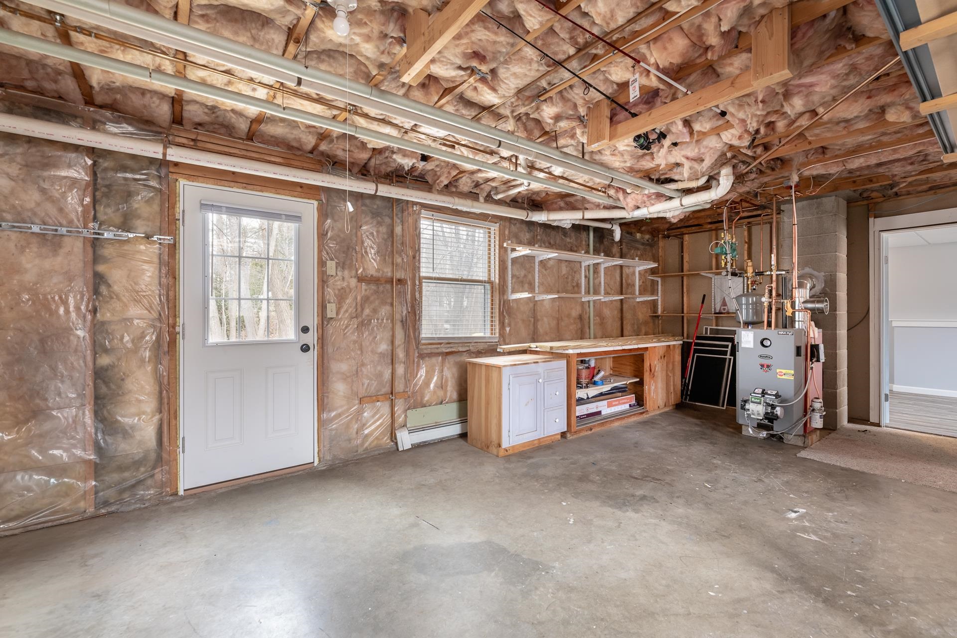 27 Spruce Street Laconia, NH 03246 - Photo 23 of 32