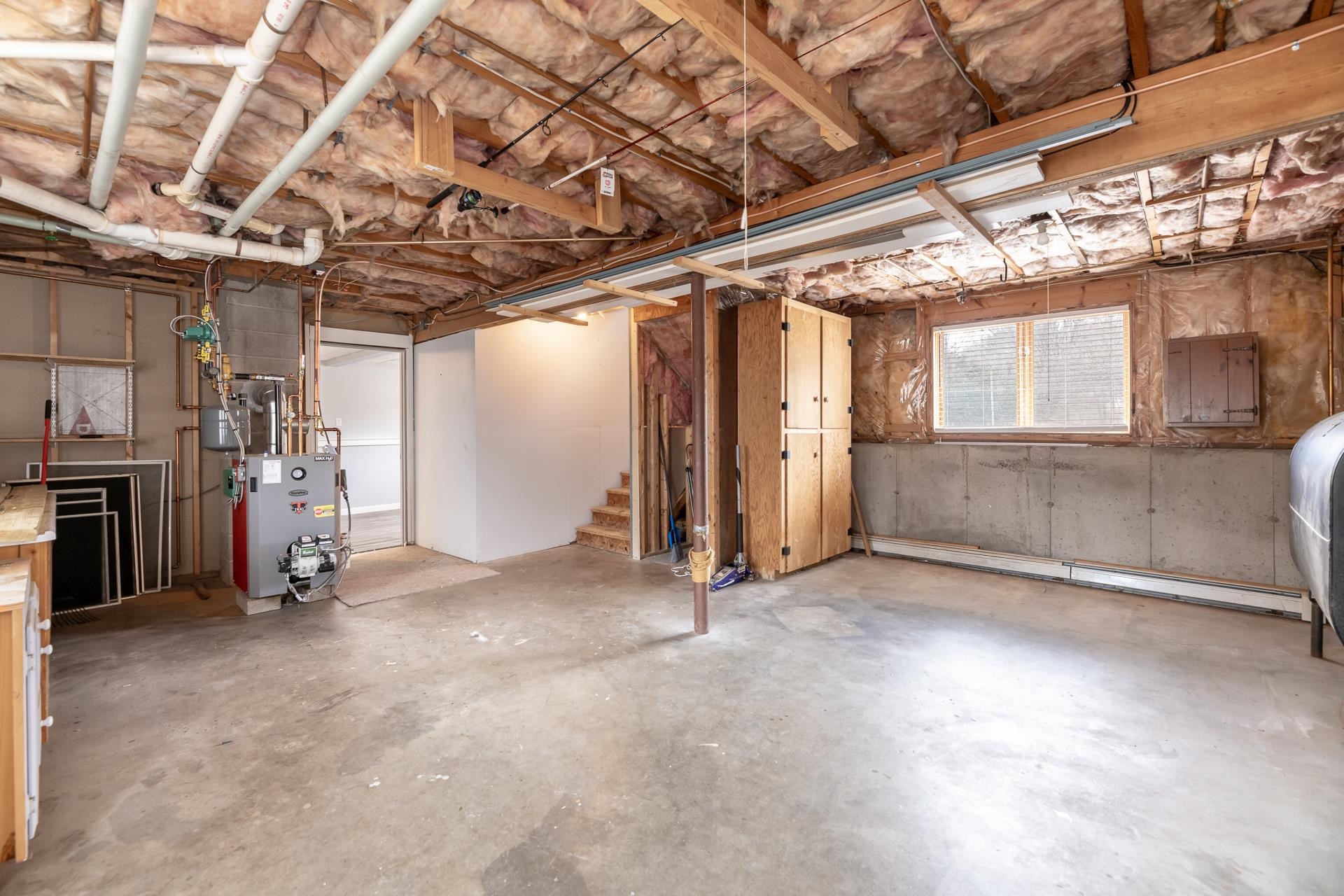 27 Spruce Street Laconia, NH 03246 - Photo 24 of 32