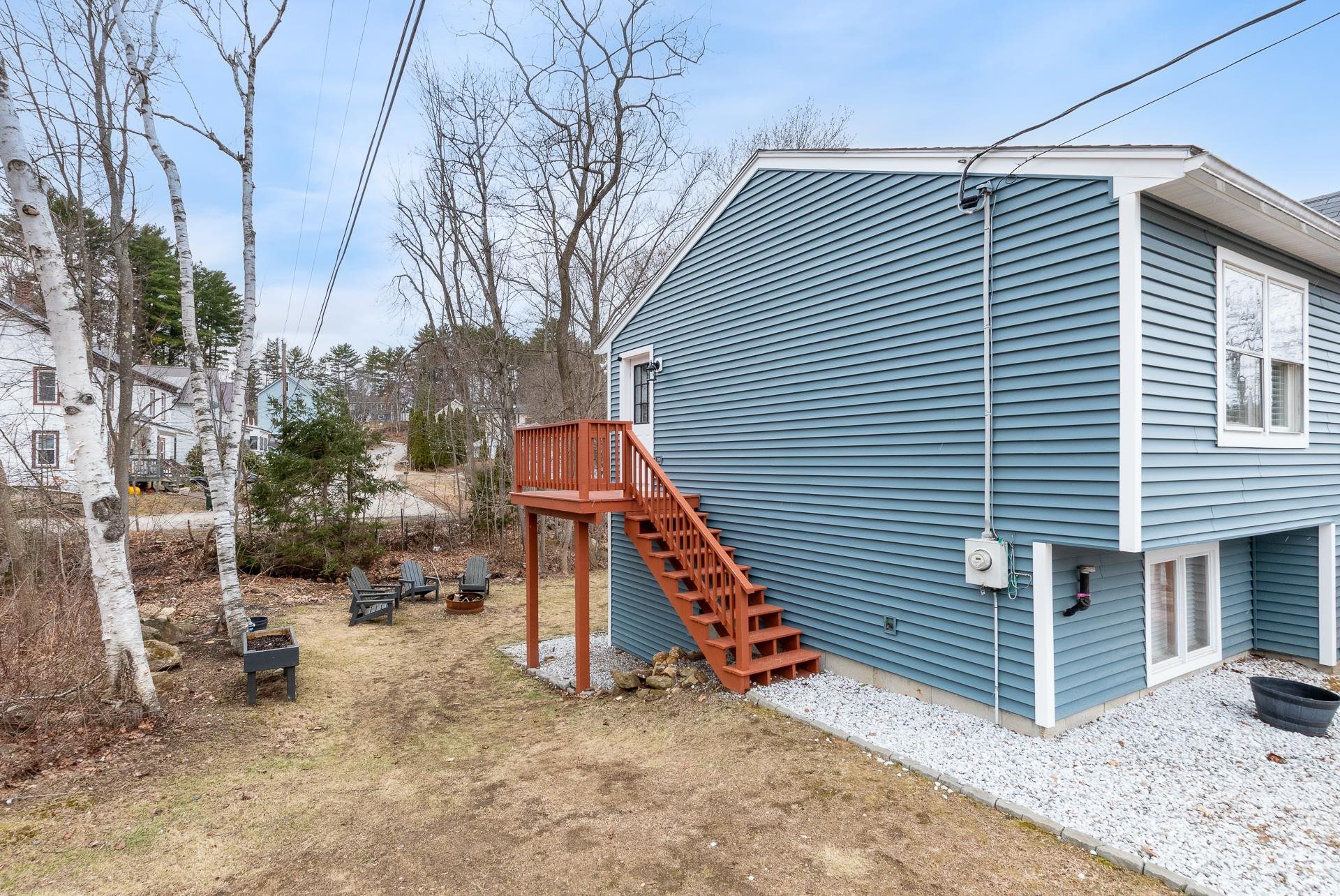 27 Spruce Street Laconia, NH 03246 - Photo 26 of 32