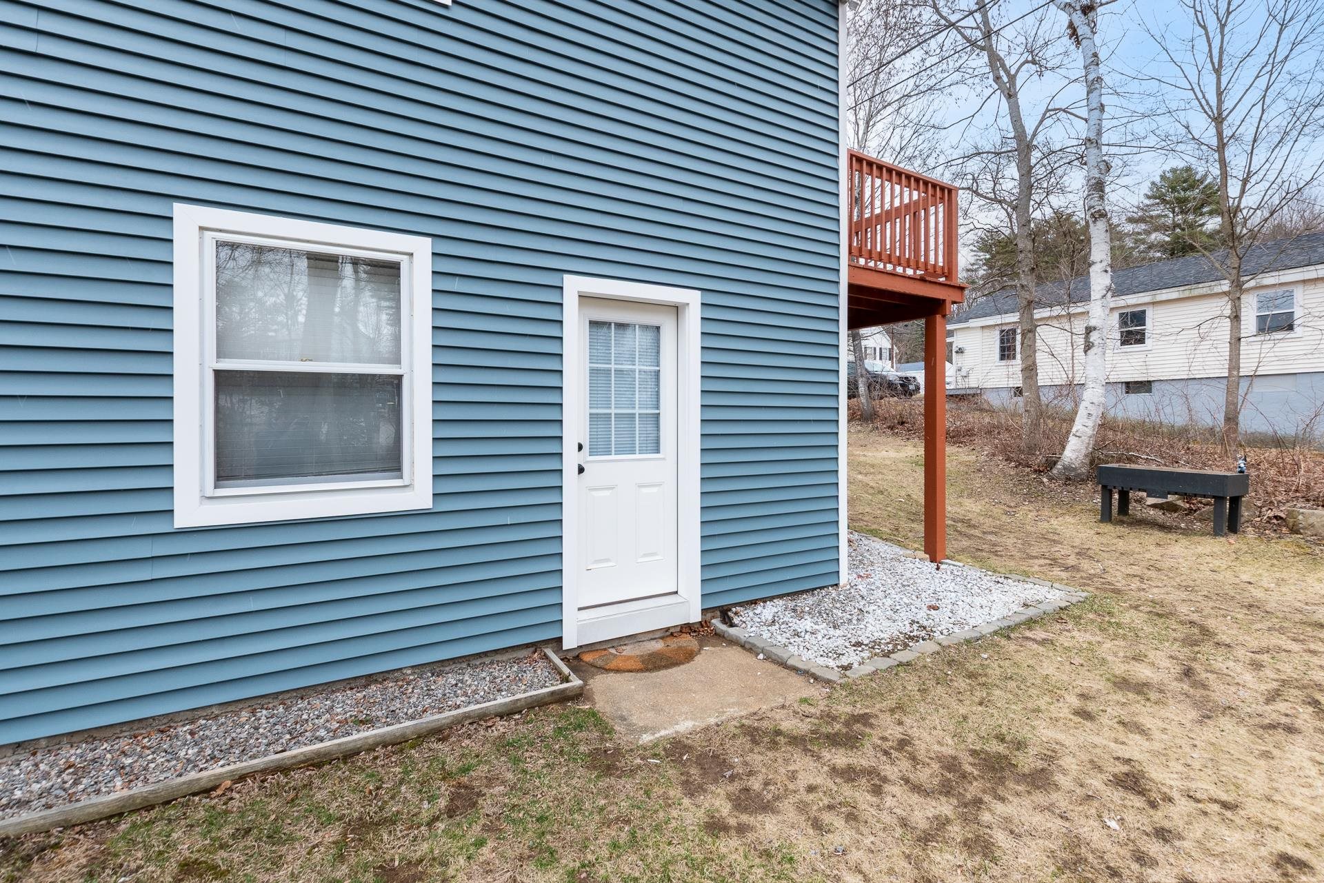 27 Spruce Street Laconia, NH 03246 - Photo 31 of 32