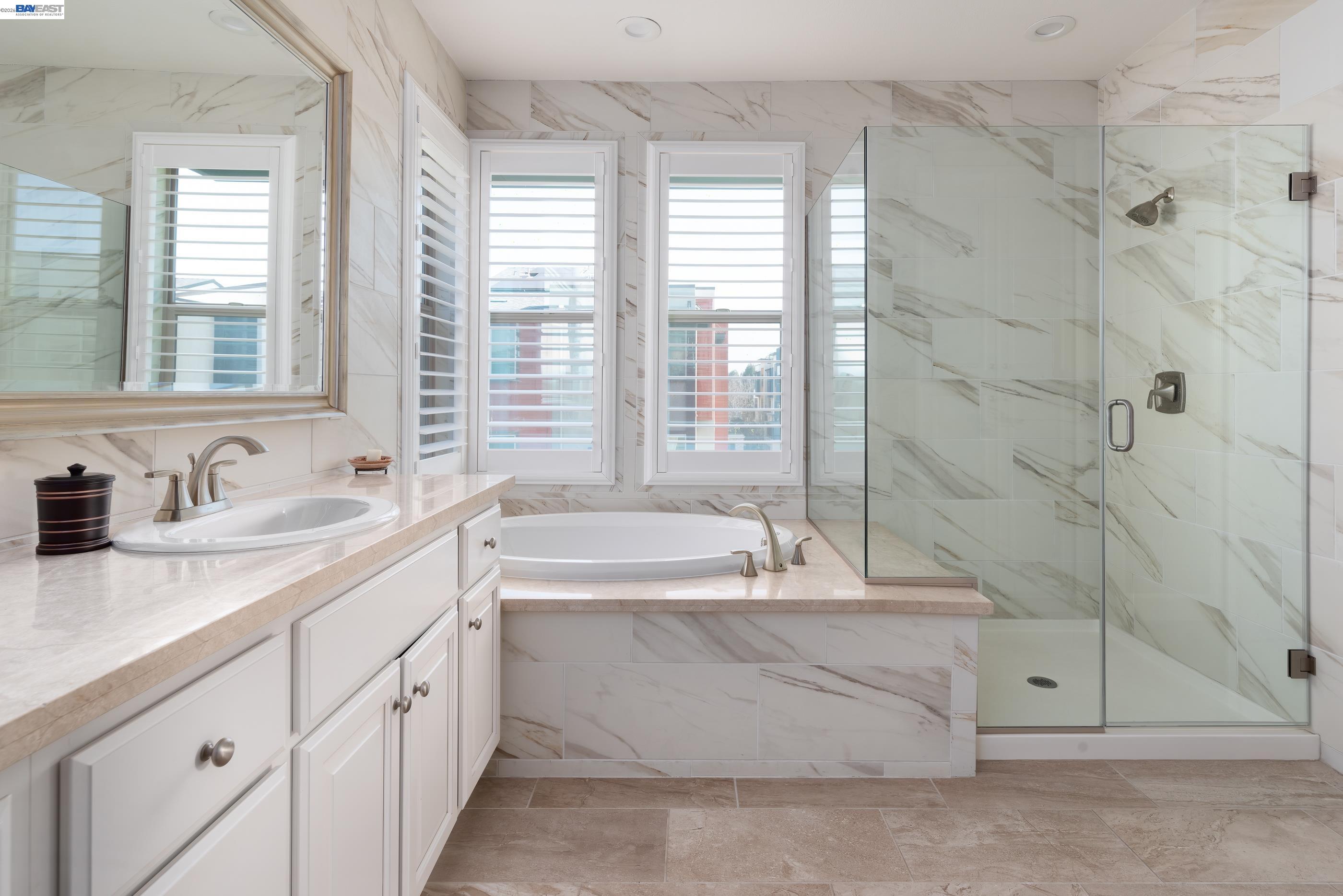 5531 Metropolitan Way Dublin, CA 94568 - Photo 26 of 56 a spacious bathroom with sink shower and a bathtub