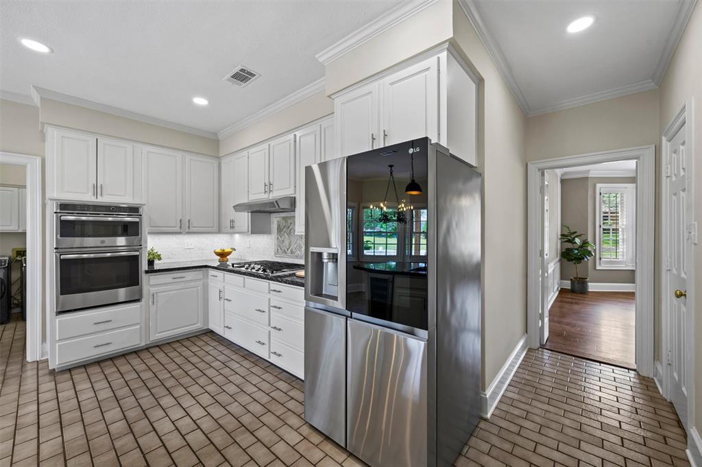 1712 Timber Ridge Circle Corinth, TX 76210 - Photo 22 of 39