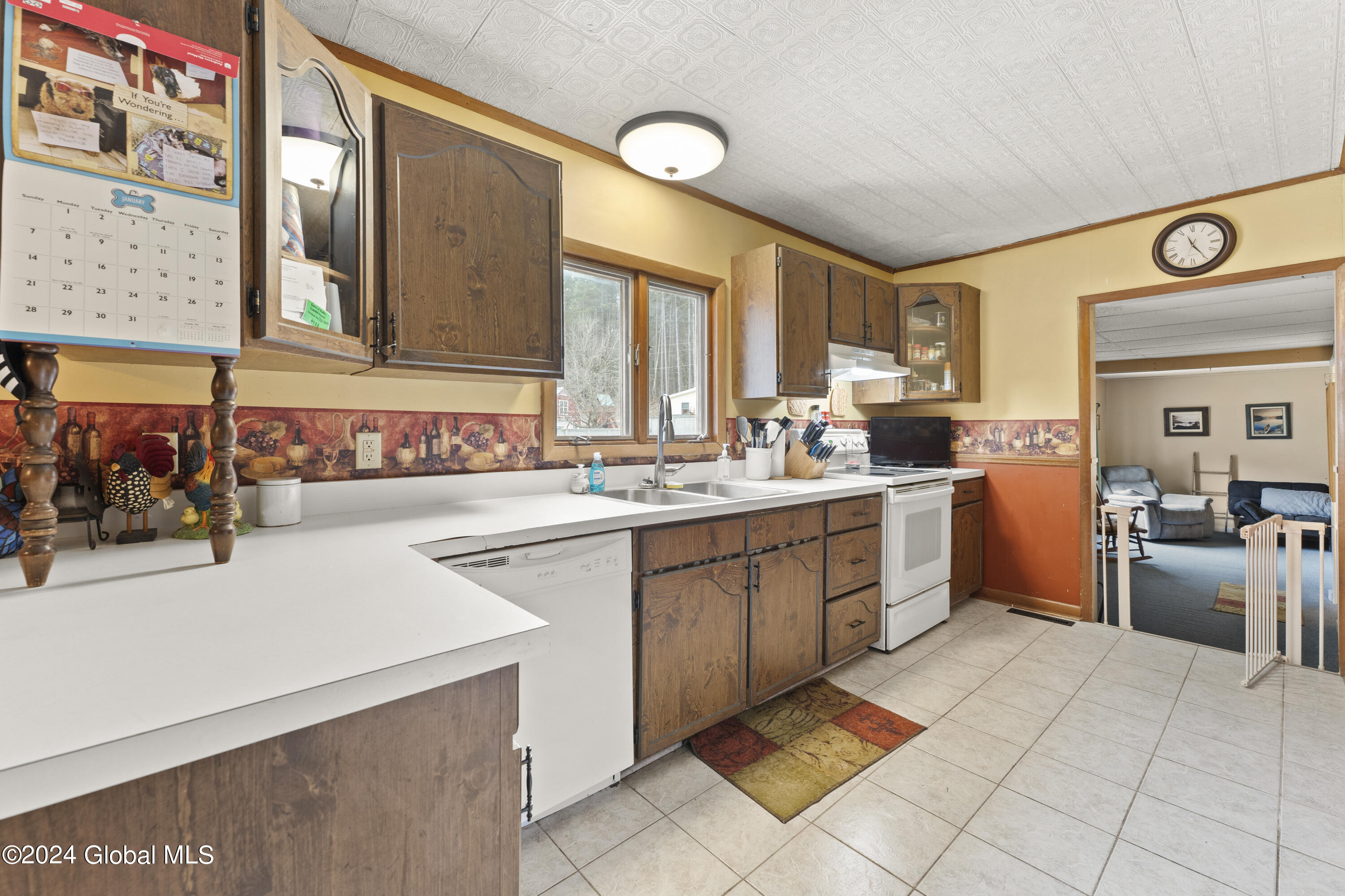 4548 South Shore Road Hadley, NY 12822 - Photo 12 of 35 13-DOD04457
