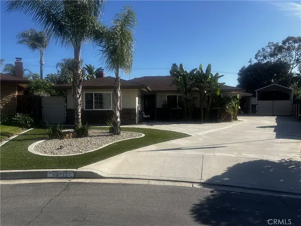 $3,100 | 27227 Wedgewood Drive, Hemet, CA 92544