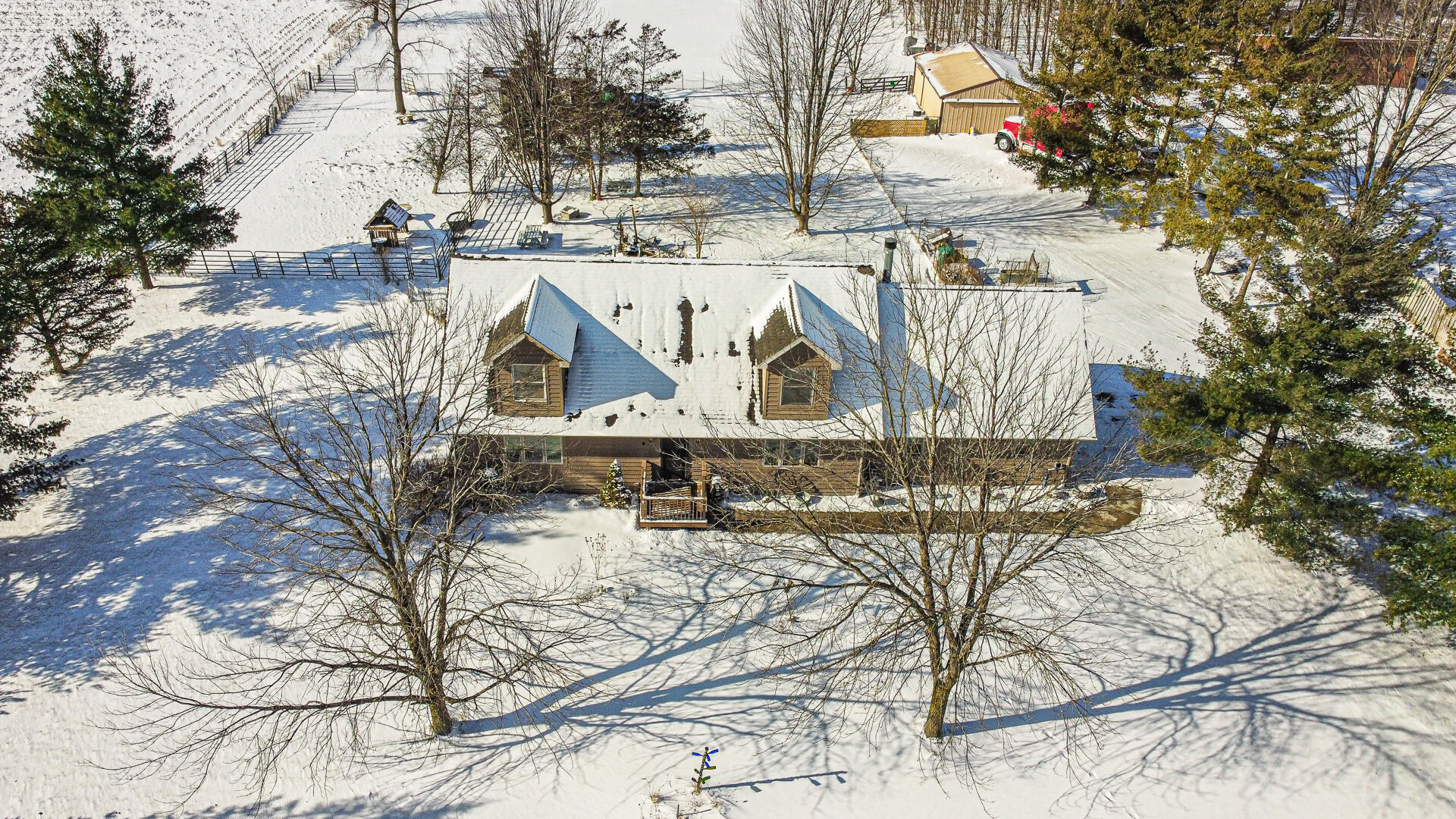 8524 North Wilhelm Road La Porte, IN 46350 - Photo 14 of 40 a view of outdoor space yard and patio