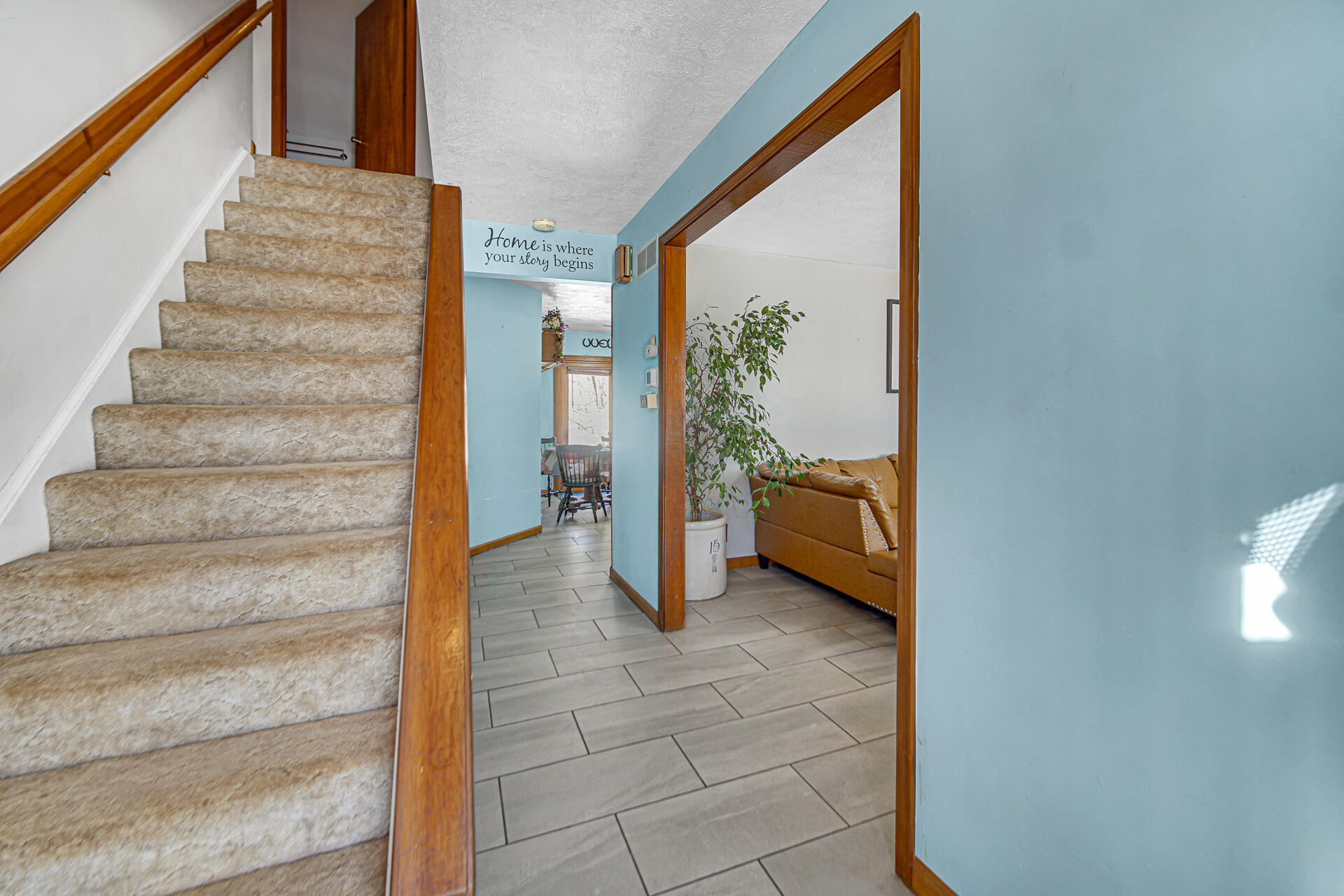 8524 North Wilhelm Road La Porte, IN 46350 - Photo 16 of 40 a view of entryway and hall with wooden floor