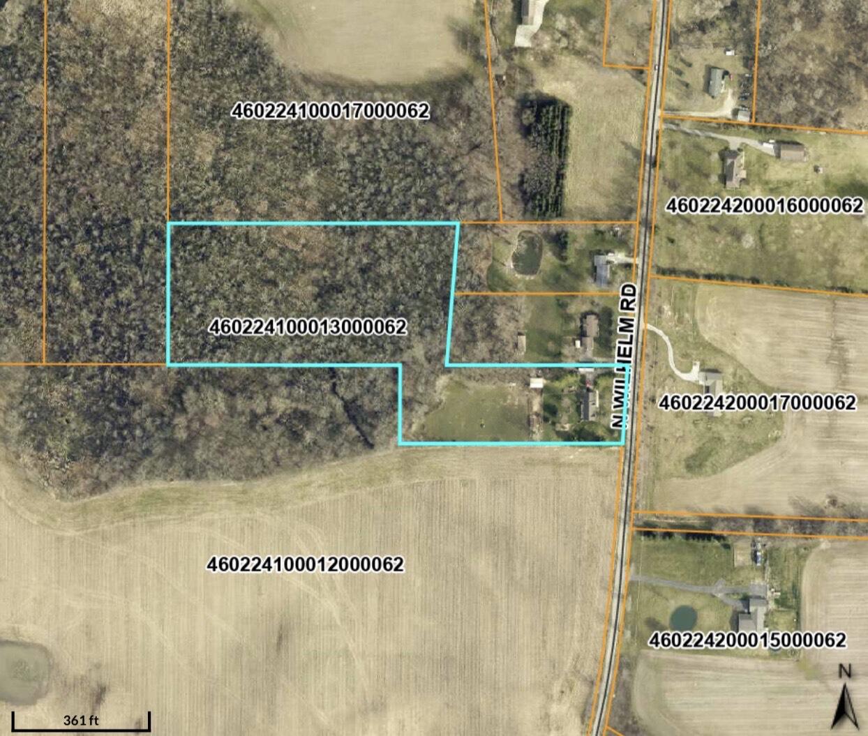 8524 North Wilhelm Road La Porte, IN 46350 - Photo 2 of 40